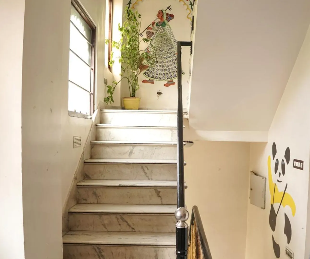 Whereabout Hostel Udaipur